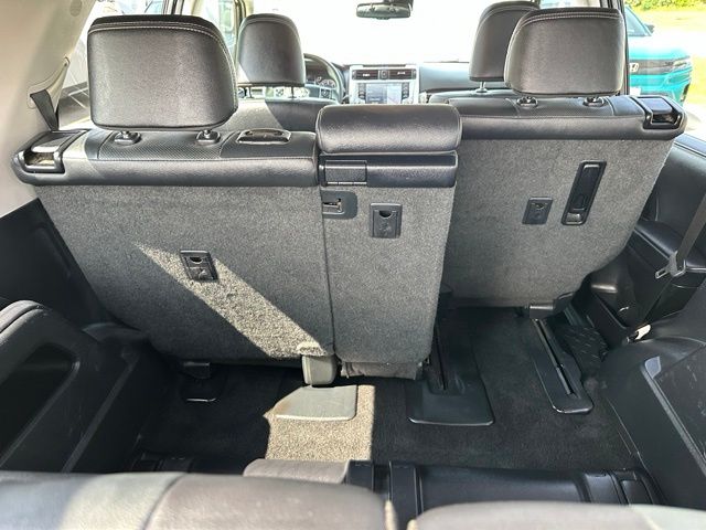 2022 Toyota 4Runner Limited — photo 10 of 31