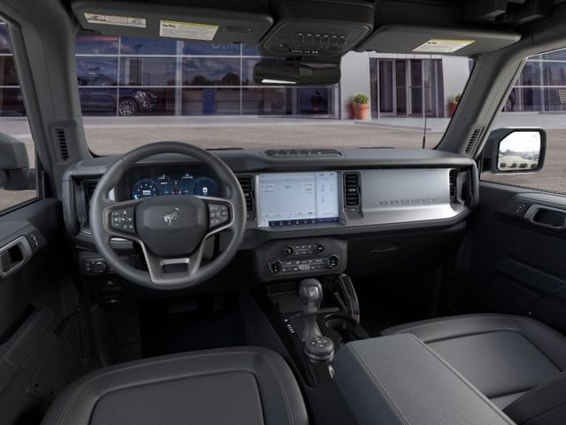 2026 Ford Bronco Badlands — photo 10 of 58