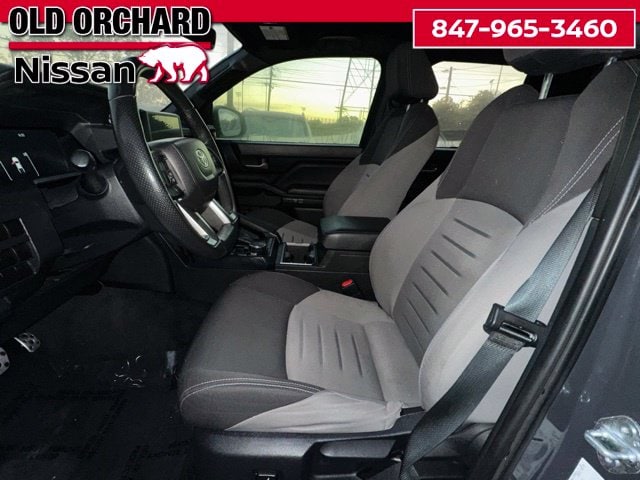 2025 Toyota Tacoma TRD Sport — photo 12 of 22