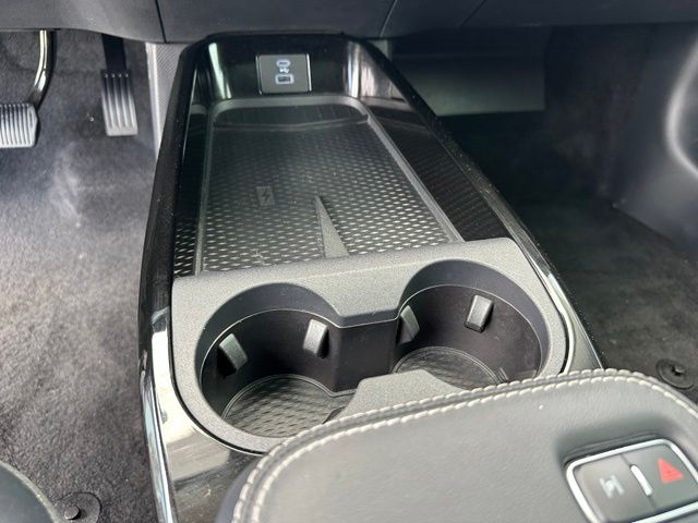 2023 Ford Mustang Mach-E Premium — photo 25 of 34