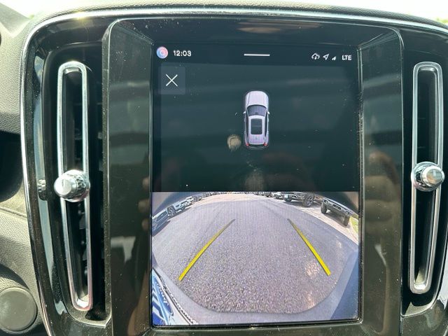 2023 Volvo XC40 Recharge Pure Electric Ultimate — photo 24 of 26