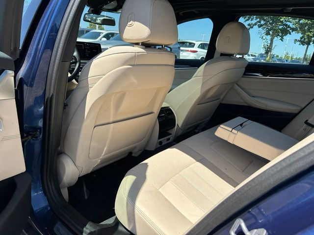 2023 BMW 5 Series 530i xDrive — photo 12 of 42