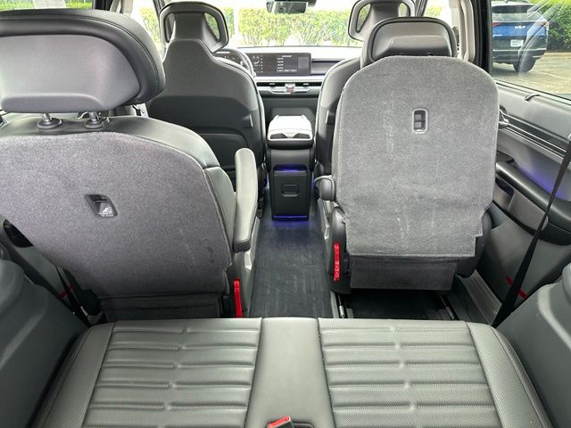 2024 Kia EV9 Land — photo 10 of 38