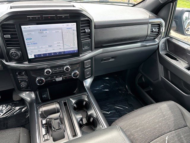 2023 Ford F-150 XLT — photo 16 of 30