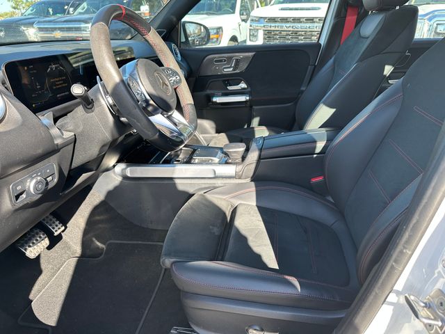 2023 Mercedes-Benz GLB GLB 35 AMG® — photo 13 of 21
