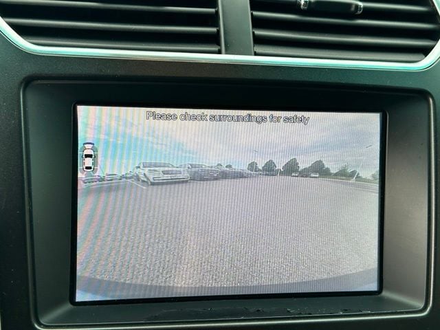 2019 Ford Explorer Limited — photo 29 of 33