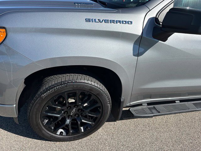 2024 Chevrolet Silverado 1500 RST — photo 9 of 31
