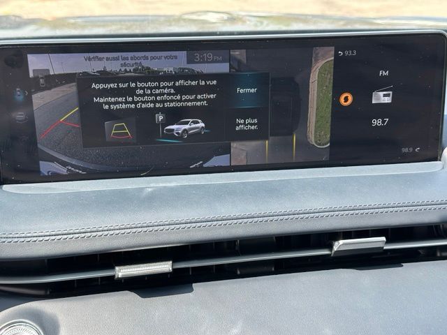 2023 Genesis GV70 2.5T — photo 26 of 37