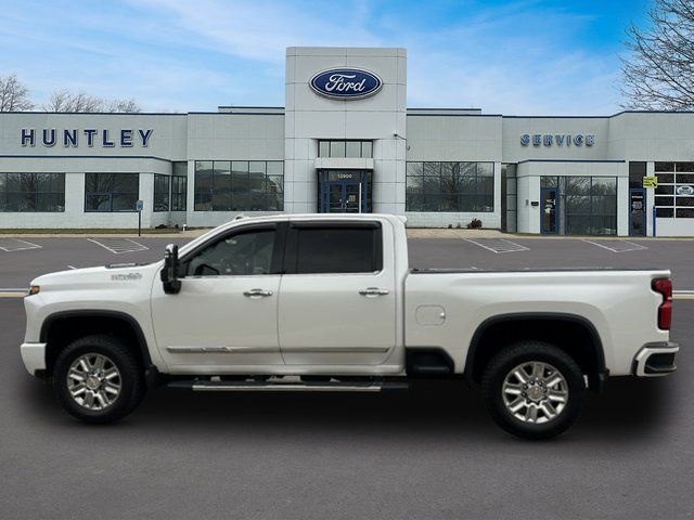 2024 Chevrolet Silverado 2500HD High Country — photo 7 of 53