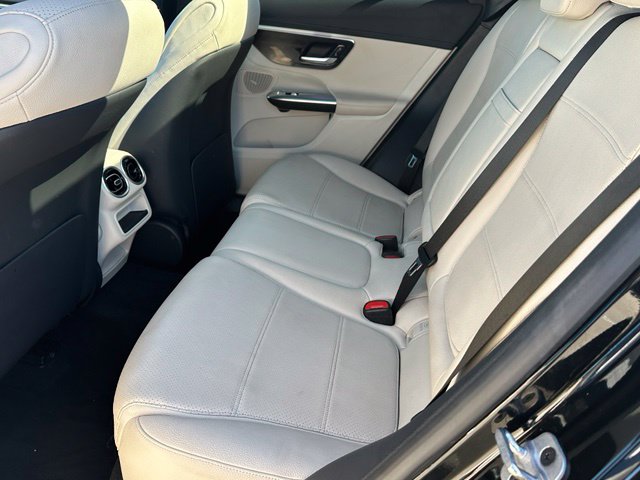 2024 Mercedes-Benz GLC GLC 300 — photo 15 of 31