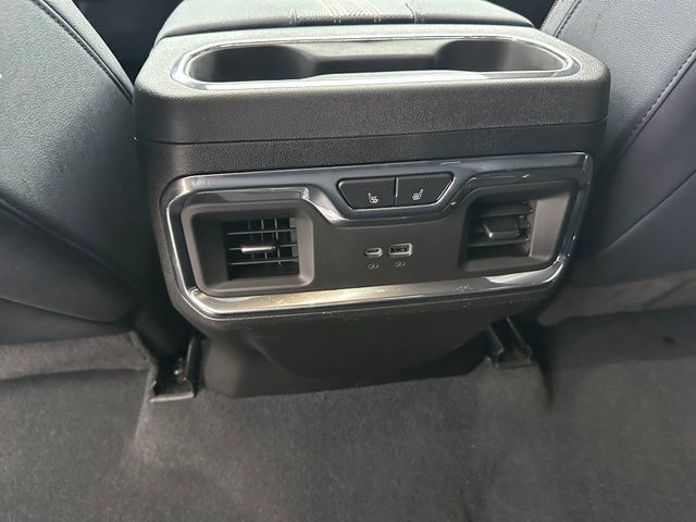 2024 Chevrolet Silverado 2500HD High Country — photo 40 of 53