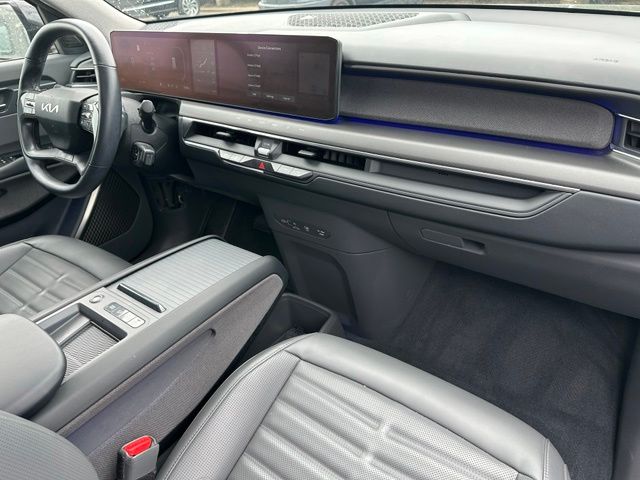 2024 Kia EV9 Land — photo 14 of 38