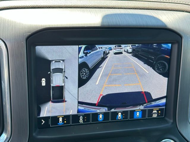 2023 GMC Sierra 3500HD Denali — photo 27 of 33