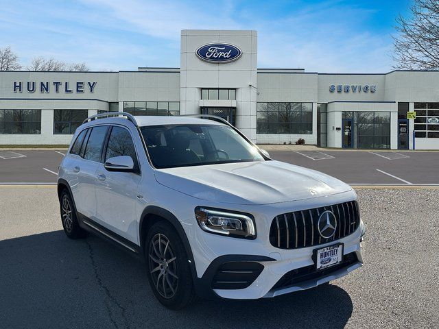 2023 Mercedes-Benz GLB GLB 35 AMG® — photo 4 of 21