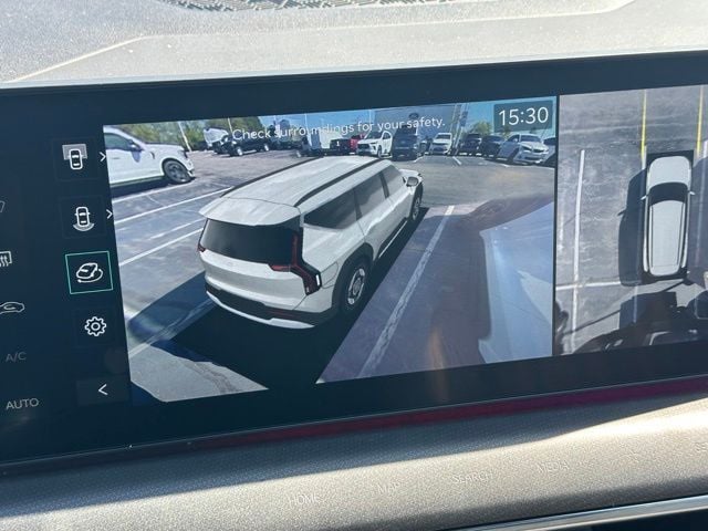 2024 Kia EV9 GT-Line — photo 38 of 59