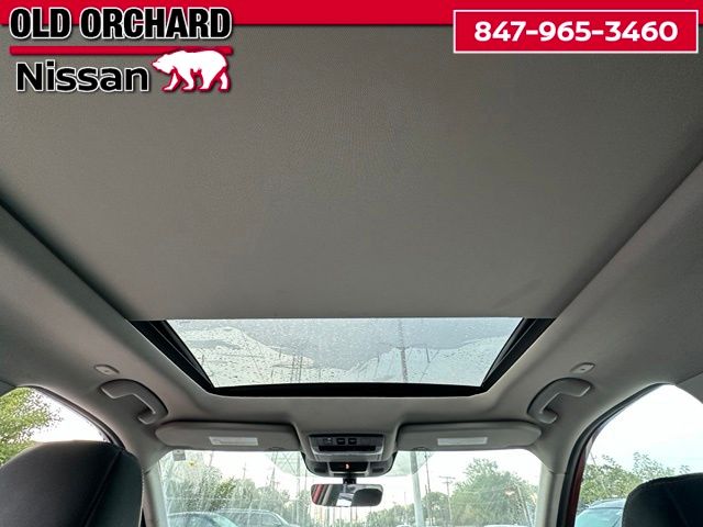 2023 Nissan Rogue SL — photo 15 of 22