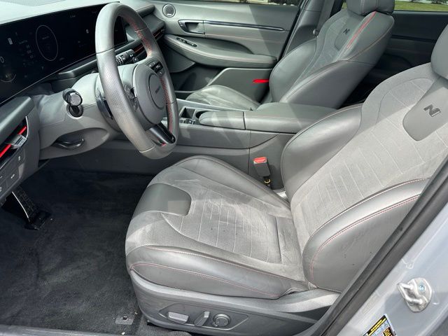2025 Hyundai Sonata N Line — photo 20 of 33