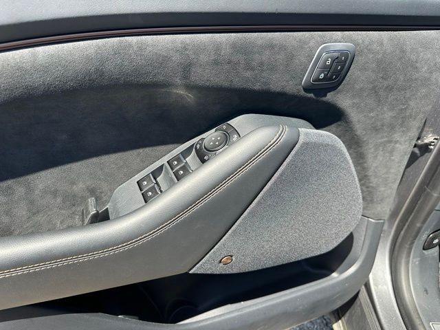 2023 Ford Mustang Mach-E GT — photo 22 of 35