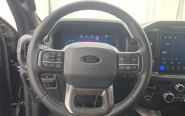 2024 Ford F-150 XLT — photo 7 of 9