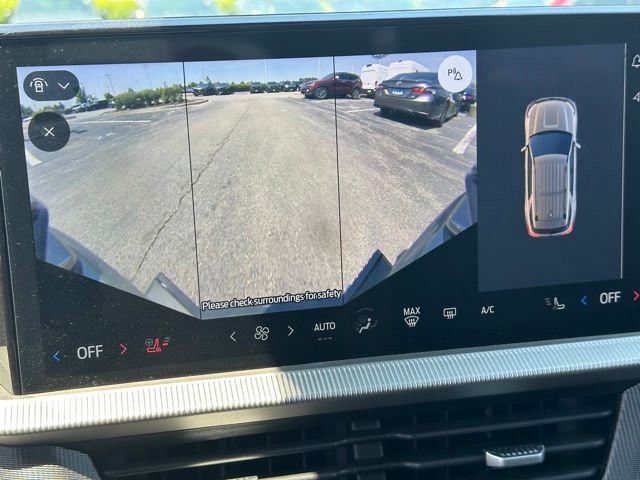 2025 Ford Explorer ST — photo 31 of 35