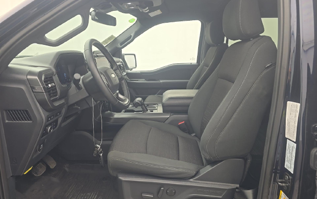2024 Ford F-150 XLT — photo 5 of 9