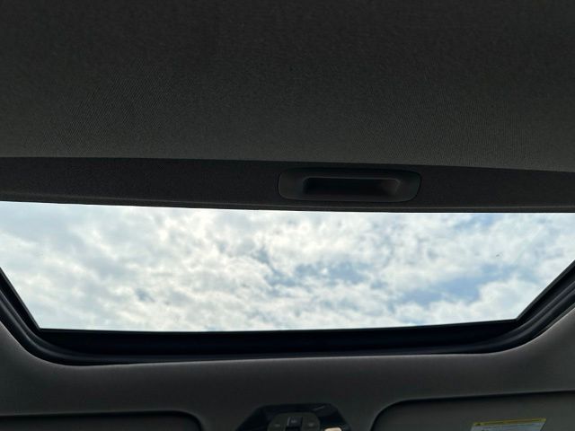 2024 Kia EV9 Land — photo 23 of 38
