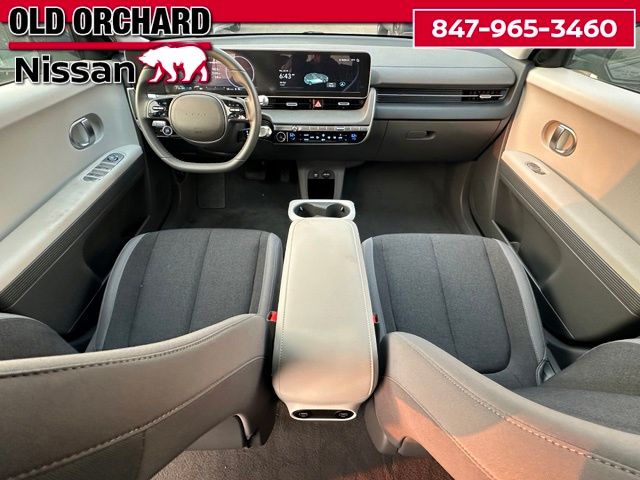 2024 Hyundai IONIQ 5 SE — photo 14 of 24