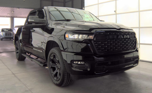 2025 Ram 1500 Big Horn/Lone Star — photo 2 of 7