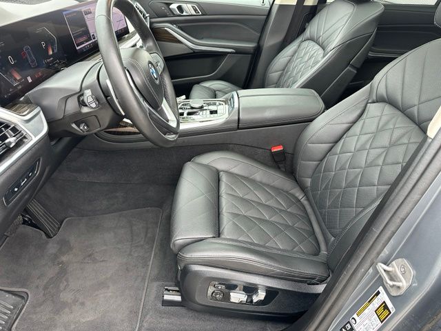 2024 BMW X7 xDrive40i — photo 41 of 48