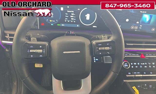 2025 Hyundai Santa Fe Hybrid Limited — photo 9 of 11