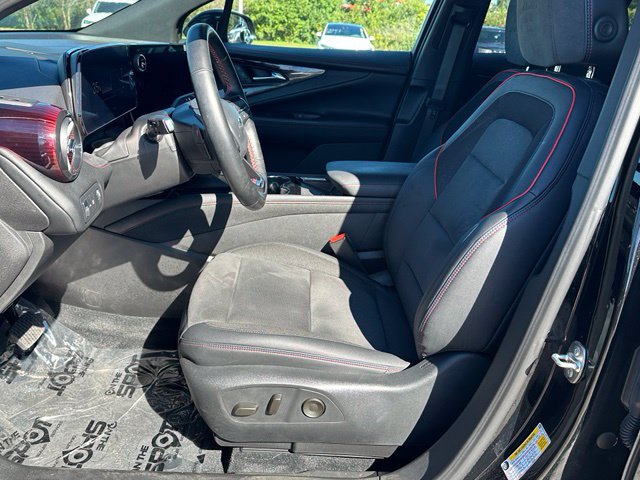 2024 Chevrolet Blazer EV RS — photo 17 of 30