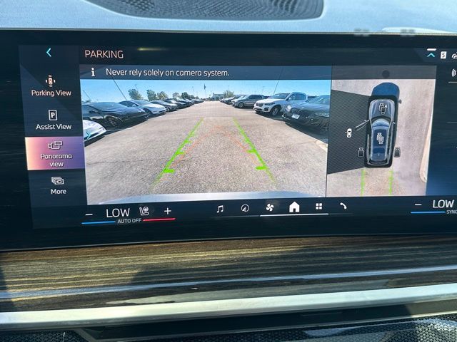 2024 BMW X7 xDrive40i — photo 27 of 48