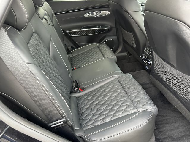 2023 Genesis GV70 3.5T Sport — photo 11 of 37