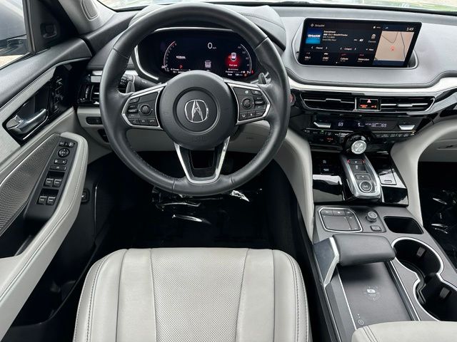 2023 Acura MDX Technology — photo 20 of 38
