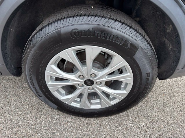 2023 Ford Escape Active — photo 8 of 27