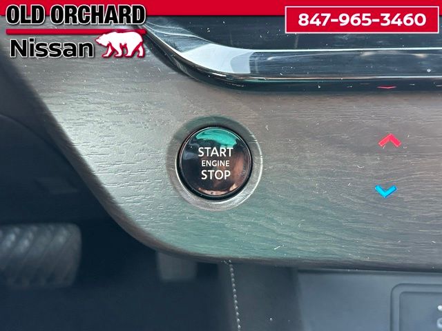 2025 Nissan Murano SL — photo 19 of 22