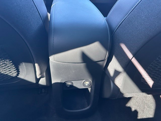 2023 Hyundai IONIQ 5 Limited — photo 20 of 38