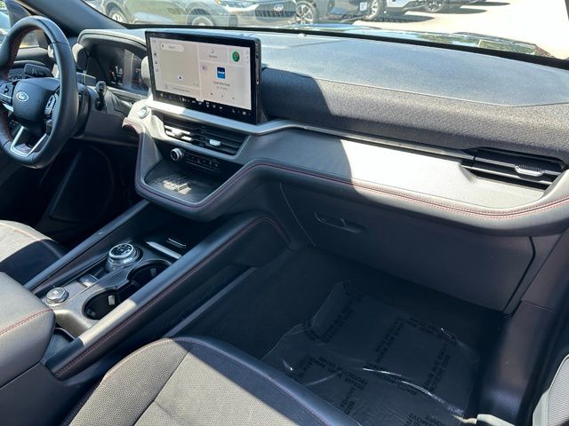 2025 Ford Explorer ST — photo 9 of 38