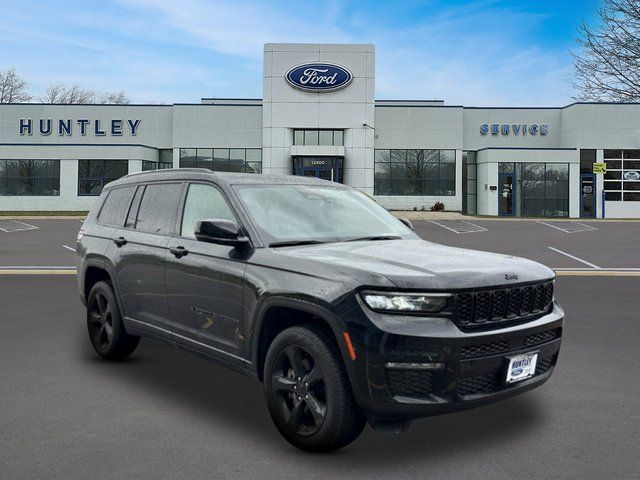 2023 Jeep Grand Cherokee L Limited — photo 4 of 26