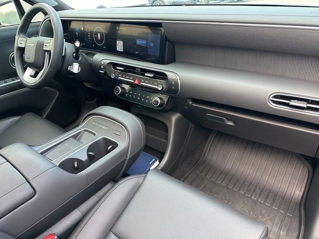 2026 Hyundai Palisade Calligraphy — photo 15 of 43