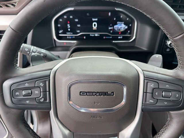 2023 GMC Sierra 1500 Denali — photo 33 of 34