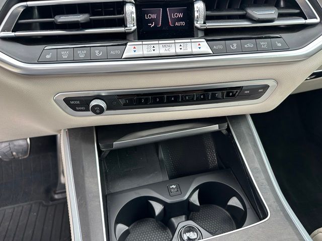 2022 BMW X5 xDrive45e — photo 41 of 46