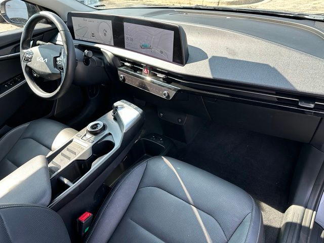 2023 Kia EV6 Wind — photo 9 of 33
