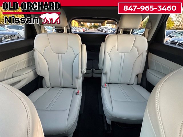 2025 Kia Sorento X-Line SX — photo 11 of 22