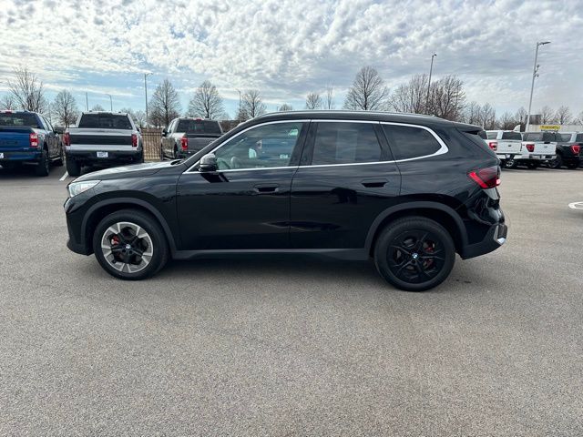 2023 BMW X1 xDrive28i — photo 10 of 28