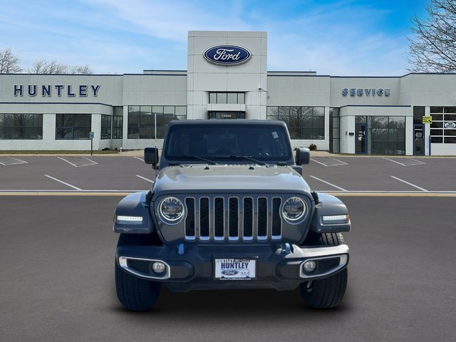 2023 Jeep Wrangler Sahara 4xe — photo 3 of 34