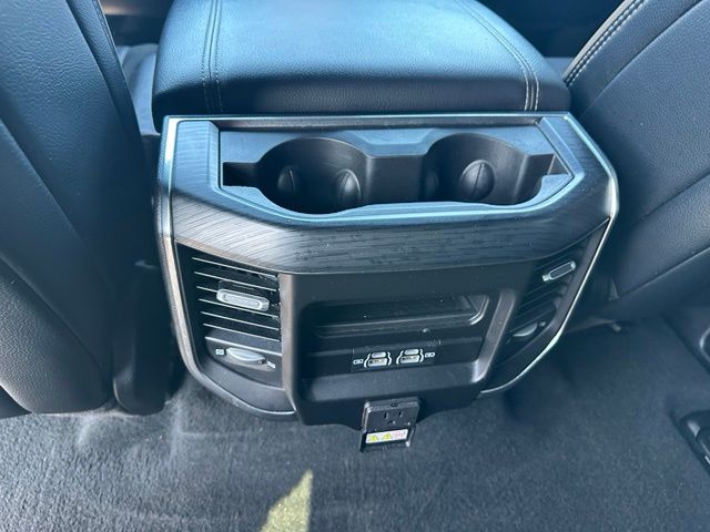 2023 Ram 1500 Laramie — photo 12 of 22