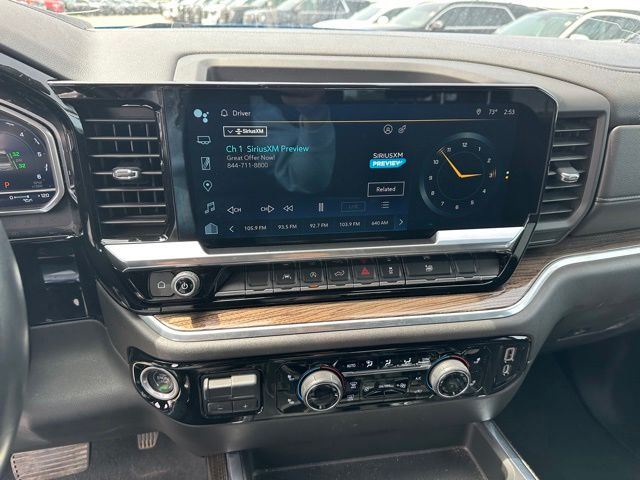 2022 Chevrolet Silverado 1500 RST — photo 16 of 23