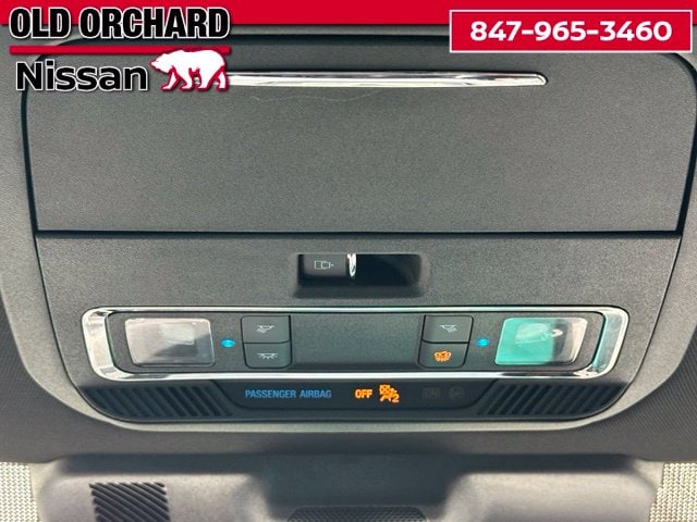 2023 Ford F-150 Lightning Lariat — photo 22 of 24