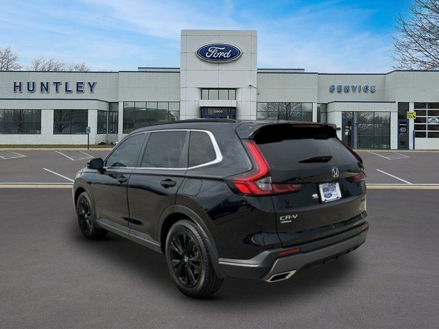 2024 Honda CR-V Hybrid Sport Touring — photo 5 of 32